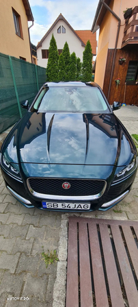 Jaguar XF - 3