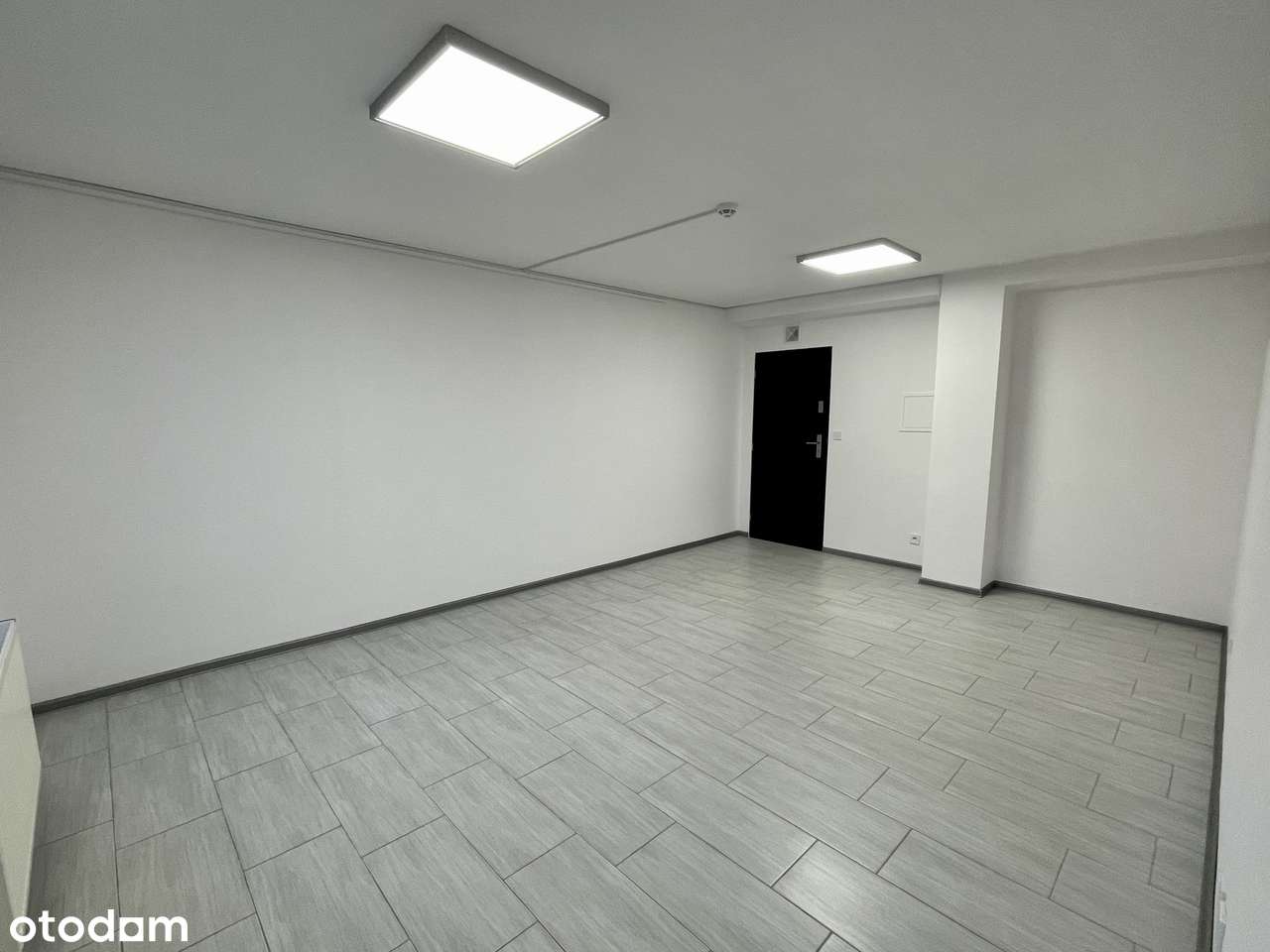 Lokal Biurowo Usługowy 30m2  Zgierz  Witkacego centrum Os. 650 Lecia - Pełny obrazek: 4/6