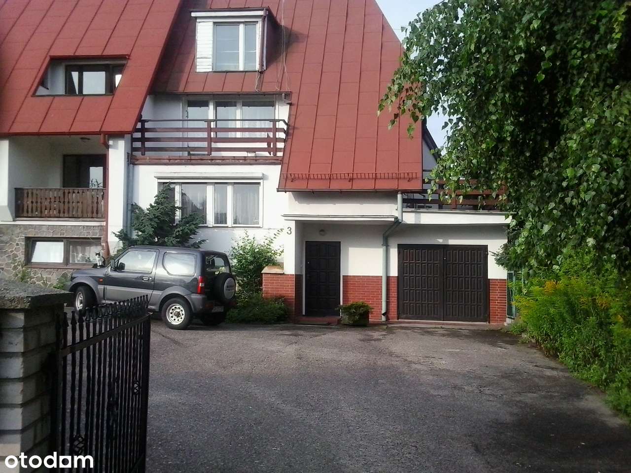 Interesujący dom w bardzo dobrej lokalizacji!-14