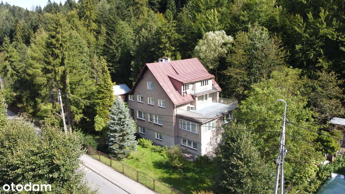 Duży budynek na 22 arowej działce-4