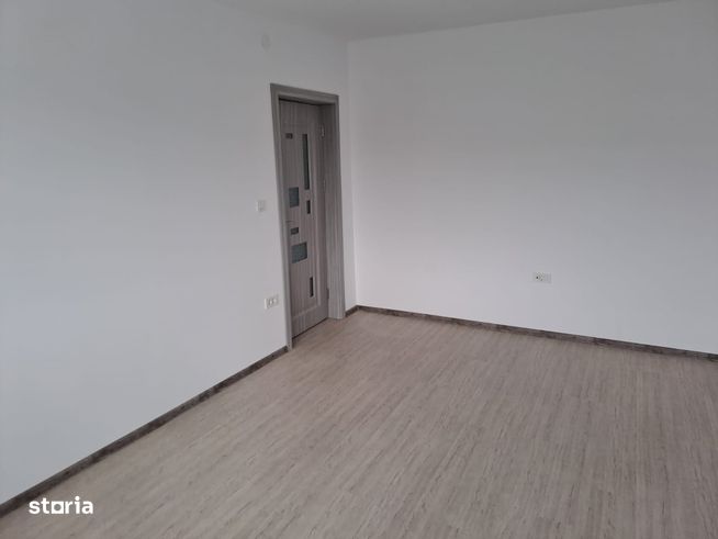 2 camere Renovat 58mp Etaj 3 Obor-4