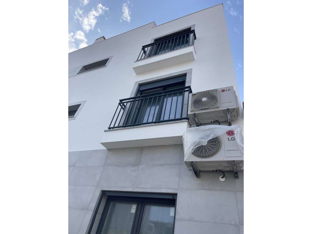 Excelente apartamento na zona Histórica da Nazaré.-30