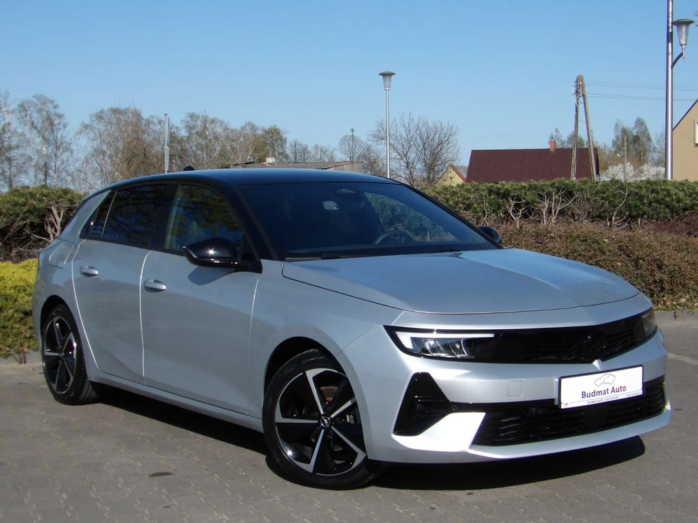 Opel Astra  GS 1,2 130KM