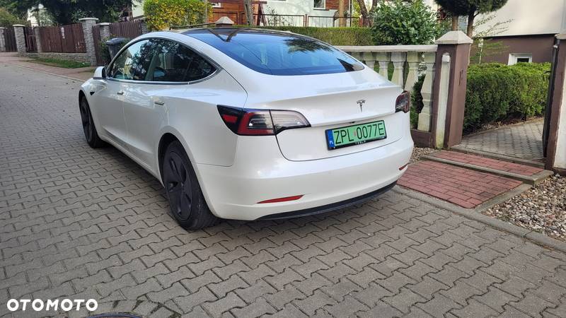 Tesla Model 3 Standard Range Plus - 6