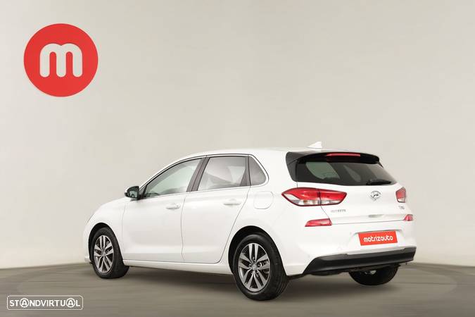 Hyundai i30 1.6 CRDi STyle 7DCT - 3