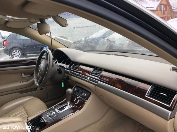 Dezmembrez Audi A8 - Facelift - 3.0 diesel - 2