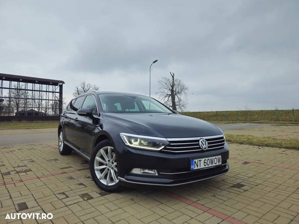 Volkswagen Passat Variant 2.0 TDI SCR DSG BlueMotion Highline - 2