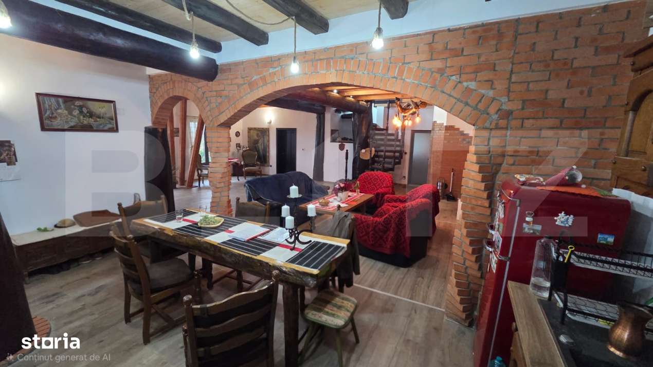 Casa de vanzare, 271 mp, zona Oiejdea - Imagine principală: 2/13