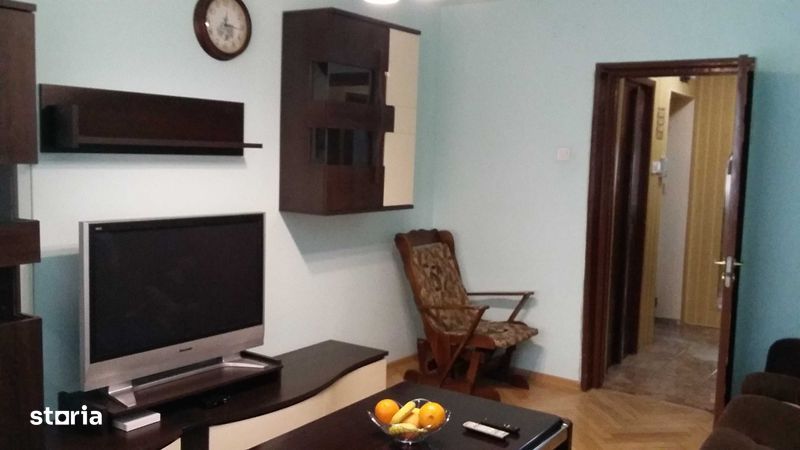 Apartament 3 camere etaj 1 zona Garii