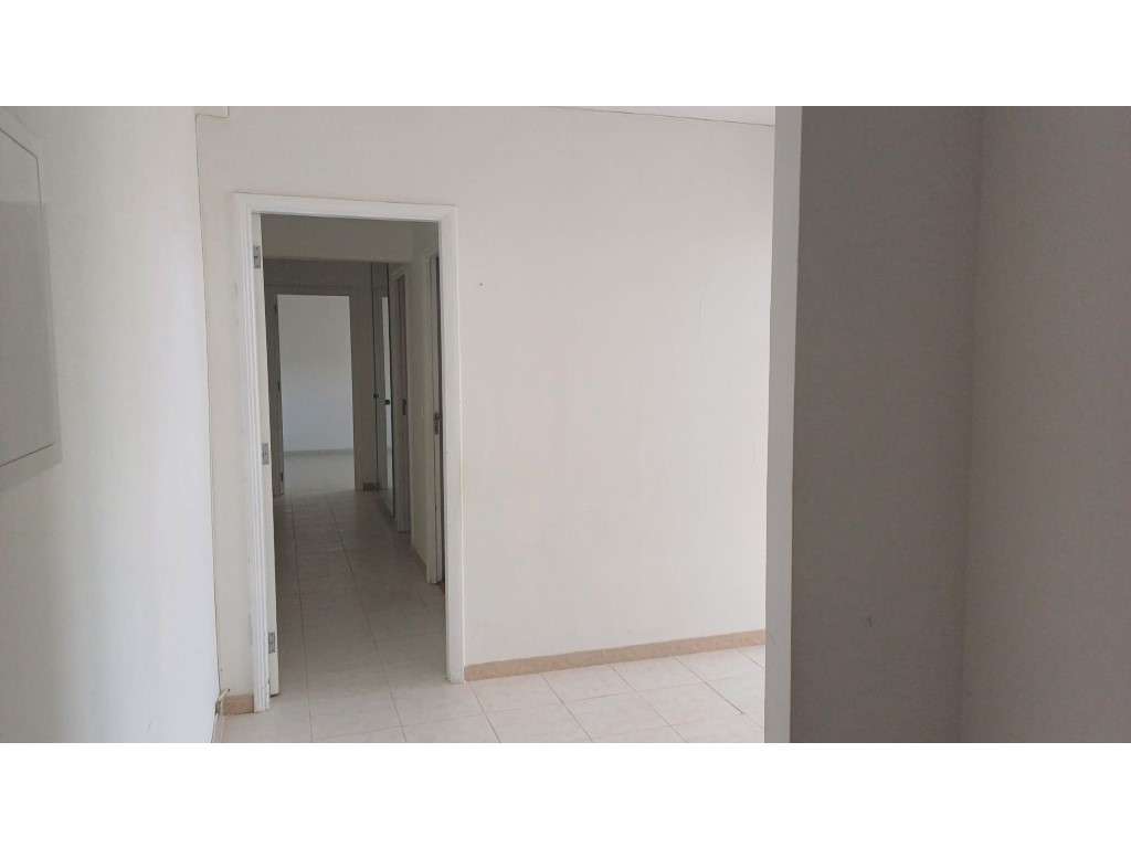 Apartamento T2 com Vista Rio em Santo António da Charneca - Excelen...-8