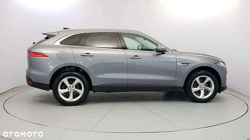 Jaguar F-Pace 2.0 i4D AWD Prestige - 8