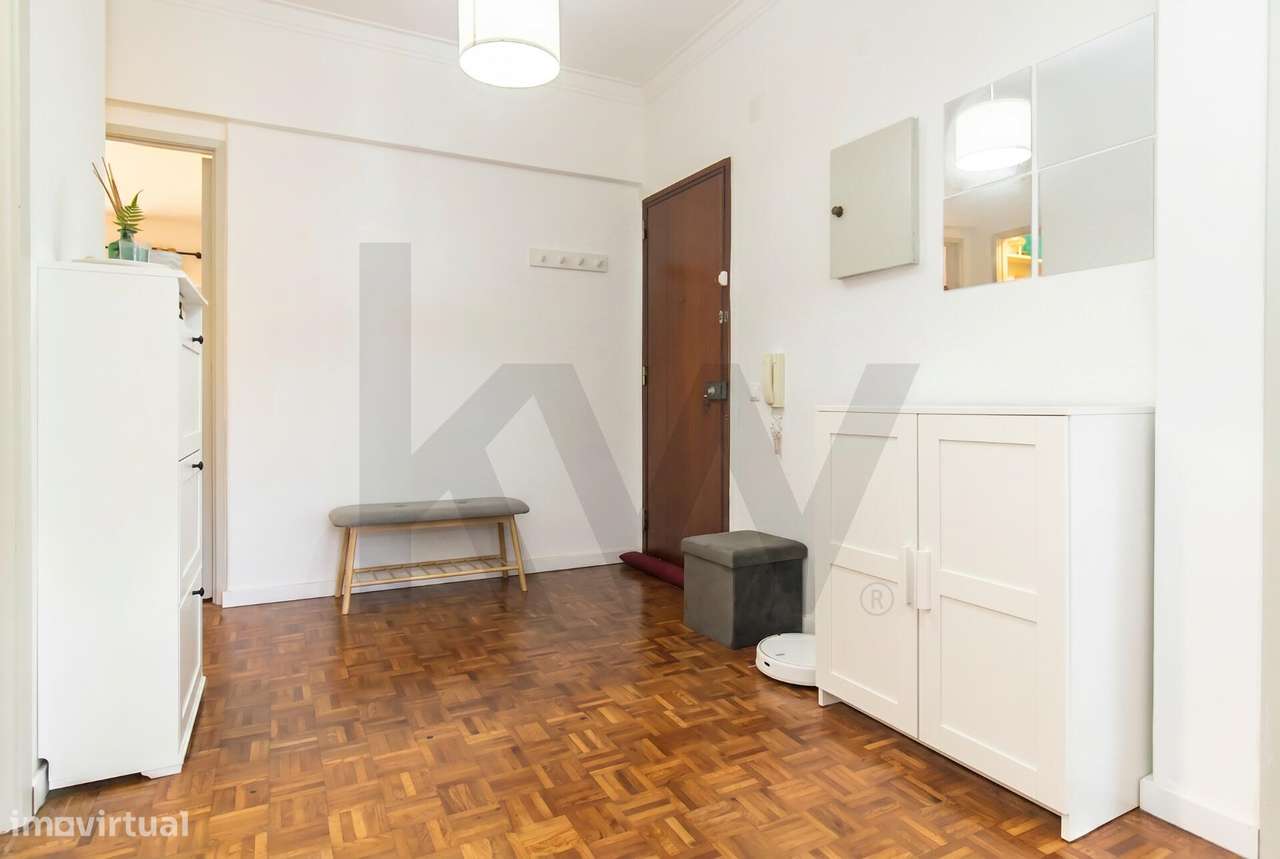 Apartamento T2 - Laranjeiro-4