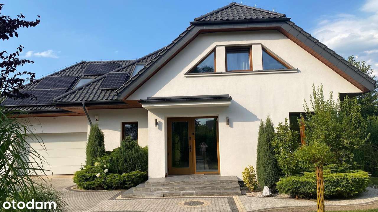 Wyjątkowy dom z duszą i nowoczesną technologią – do zamieszkania! - Pełny obrazek: 2/20