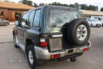 Mitsubishi Pajero 2.8 TD GLS - 17