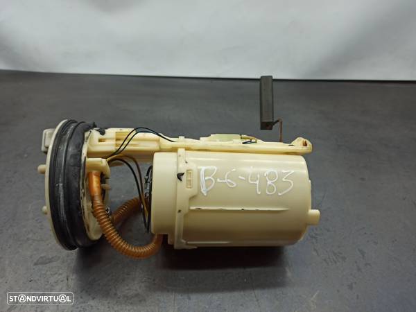 Boia / Bomba Do Combustível Volkswagen Golf Iv (1J1) - 5