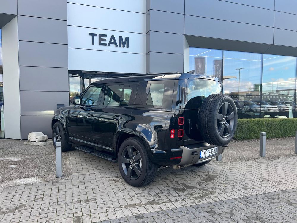 Land-Rover Defender 3.0 Diesel 250 KM — zdjęcie 3