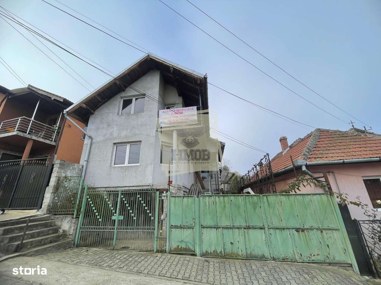 Casa individuala cu 6 camere si 3 bai si 1413 mp teren in Blaj - Imagine principală: 2/14