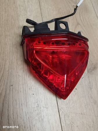 Lampa tył Honda CB1000 R SC60 33701-MFN-ZS0 - 3