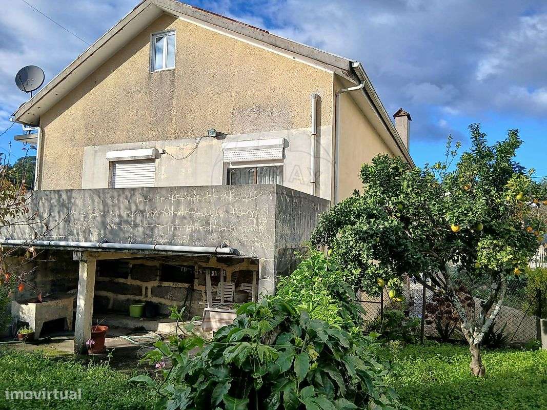 Moradia T2 para venda-9