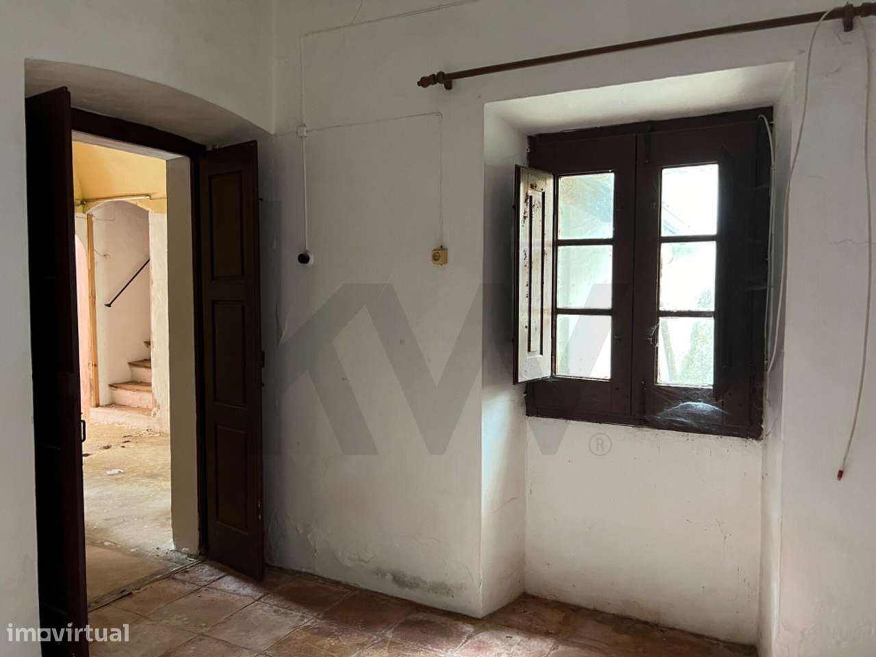 Moradia | Recuperar | Logradouro - Grande imagem: 2/22