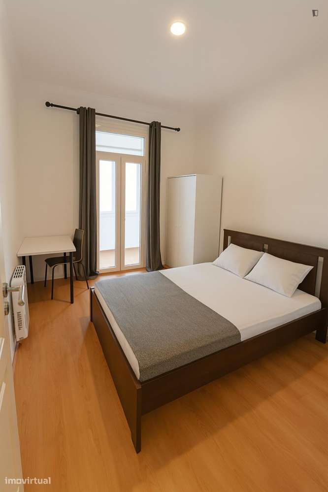 Quarto - localizado em Alameda Lisbon - Grande imagem: 3/10