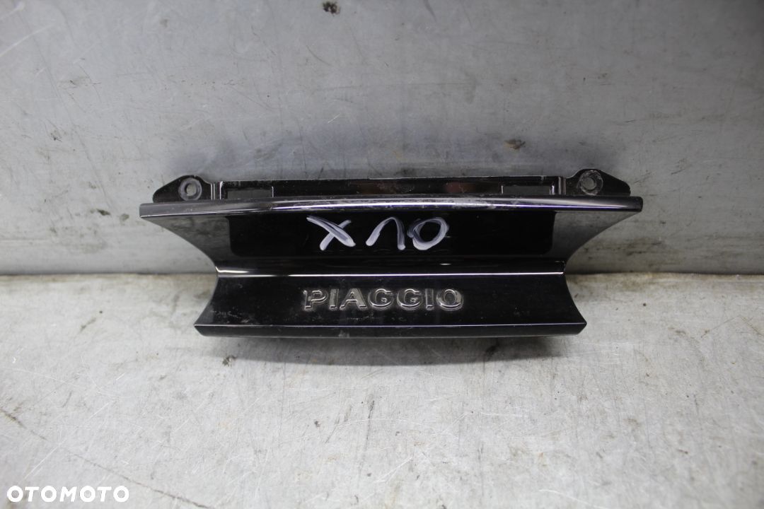 Piaggio X10 125 Łącznik tył tylny owiewka - 1