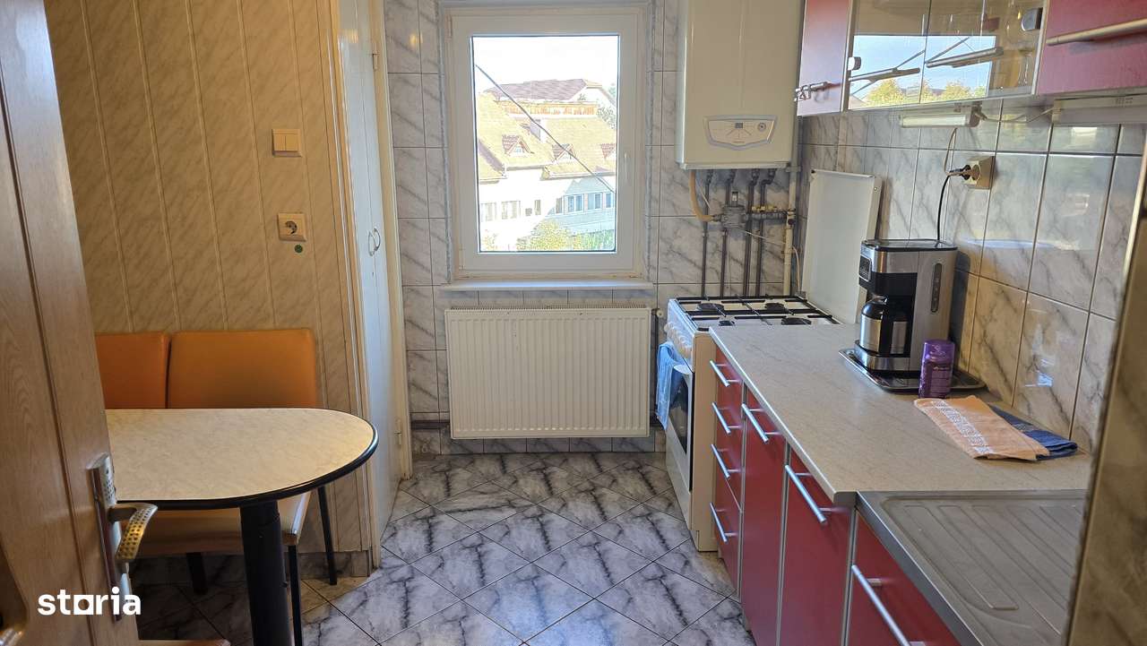 Inchiriez apartament 2 camere decomandat in Deva, I. Maniu, mobilat - Imagine principală: 2/15