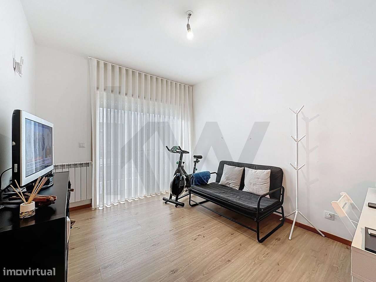 Apartamento T3 c/ 233m2 | Garagem 2 Carro | Enorme Varandas | Elevador-36