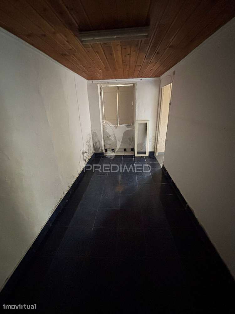 Moradia para Recuperar em Santa Luzia – Excelente Oportunidade de I... - Grande imagem: 5/10