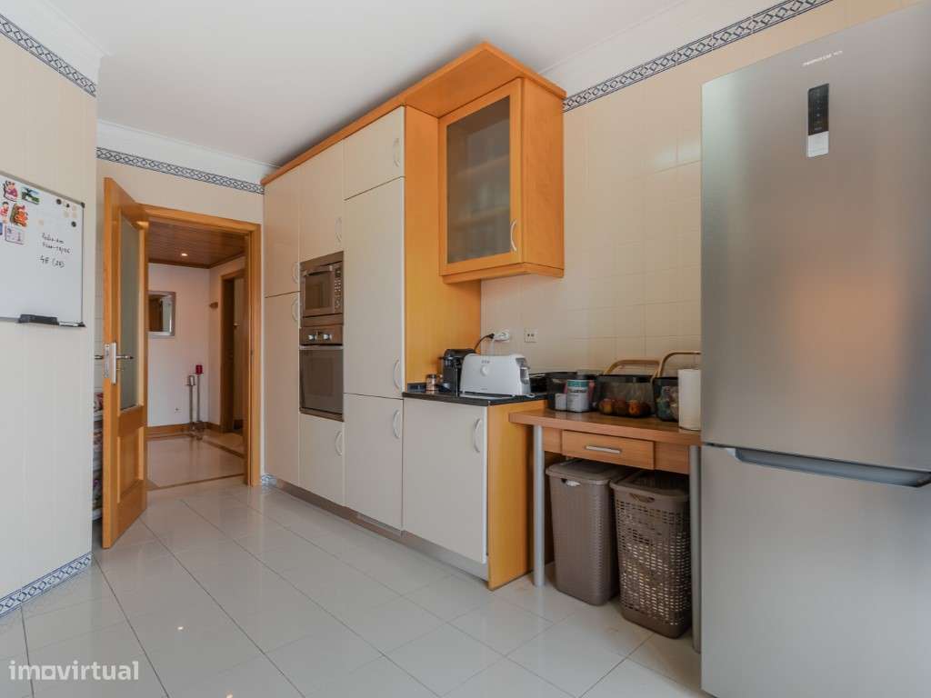 T2 com Garagem a 300mts da Praia - Quinta de São Gonçalo, Carcavelos-5