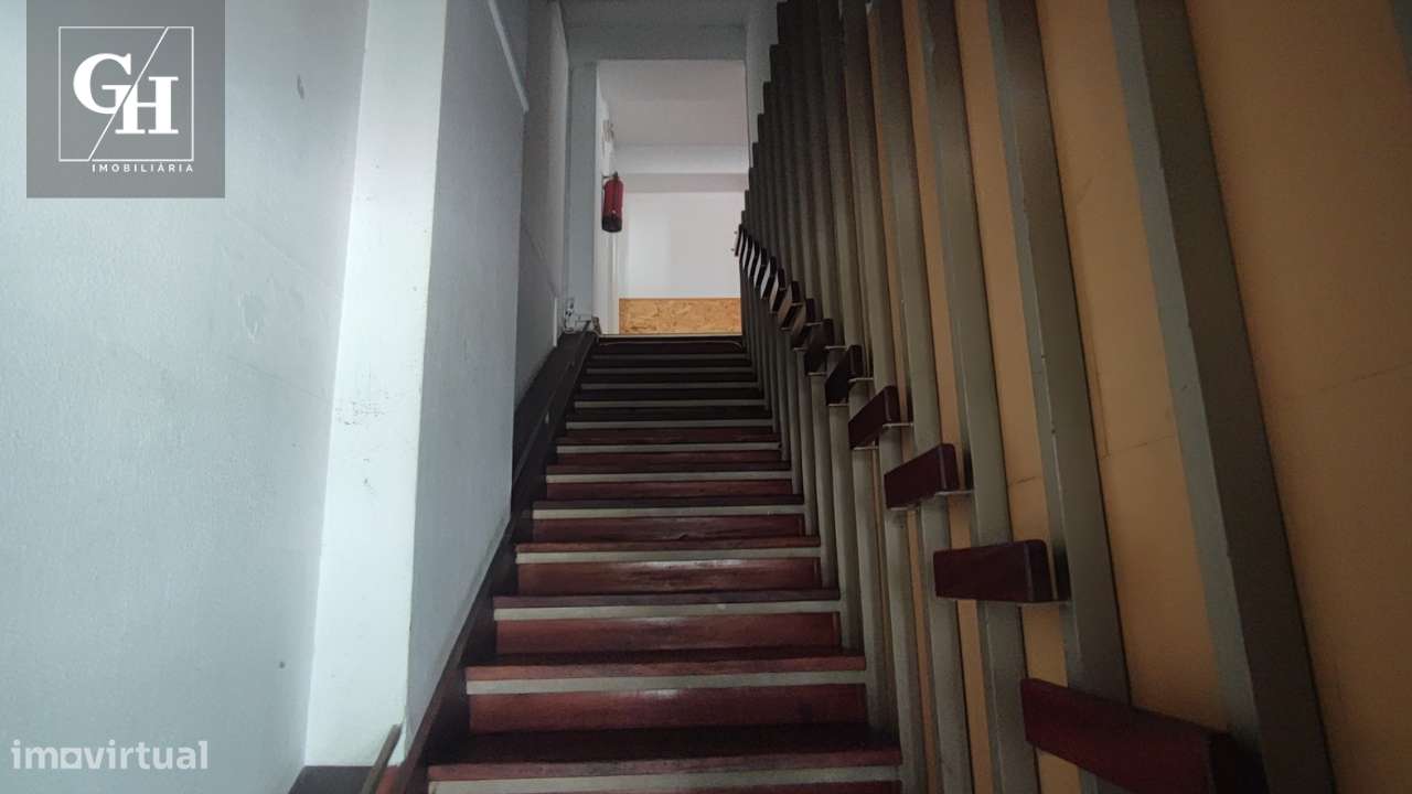 Trespasse de Restaurante - Equipado e com estacionamento privado-27