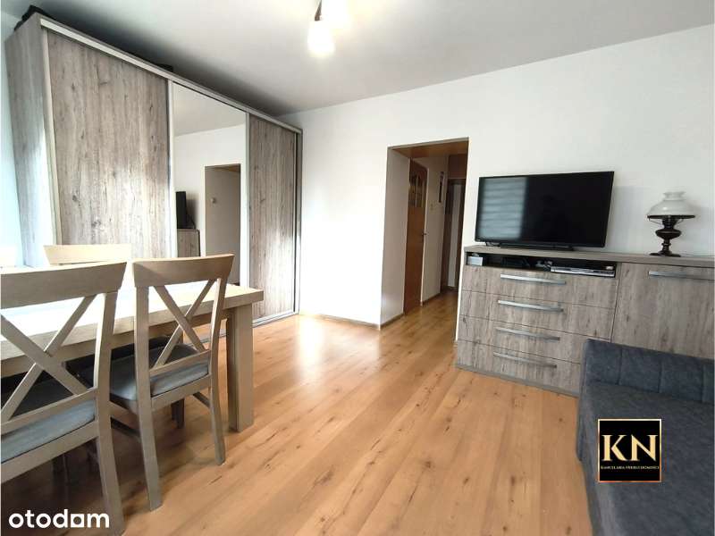 Na sprzedaż przytulne i zadbane 3 pokojowe mieszkanie – Radom - Pełny obrazek: 2/12