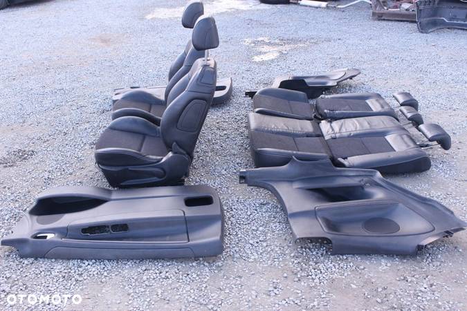 Fotele Kanapa Półskóra Komplet Peugeot 207 3D - 7