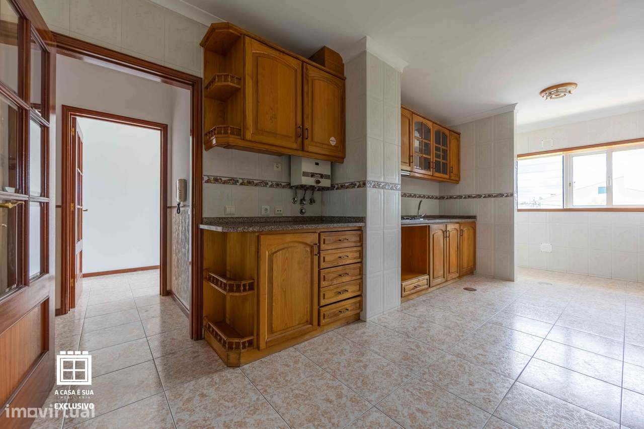 Andar Moradia T4 duplex c área total 213 m2 em São João de Ver - Feira-5