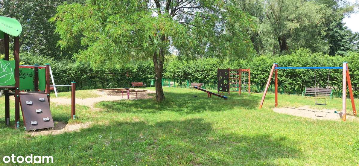 Mickiewicza 4 pokoje,ciche,własność,widok na park-3