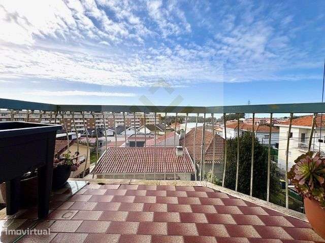 Apartamento T3 Renovado em Mozelos-21