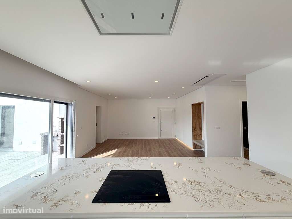 Moradia Isolada T4 Térrea a Venda No Pinhal do General - Grande imagem: 4/22