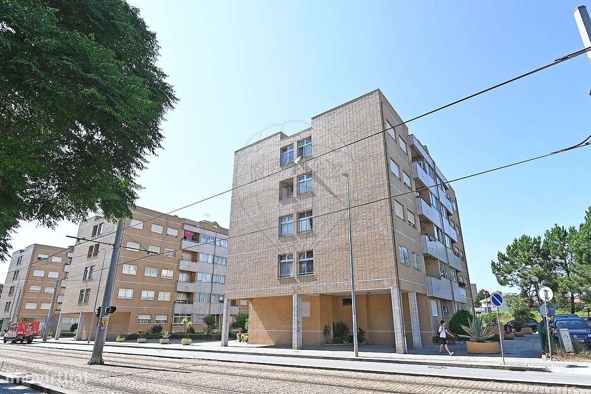 Apartamento T2 para arrendamento