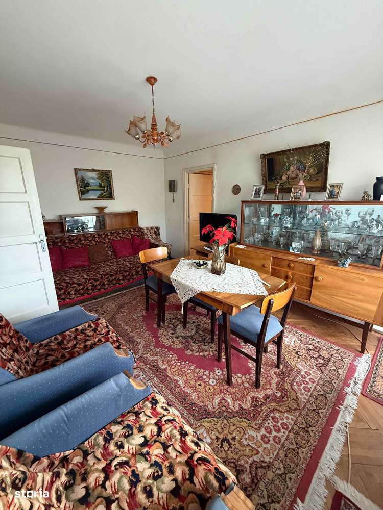 De vânzare apartament 2 camere ZONA CENTRALA-4