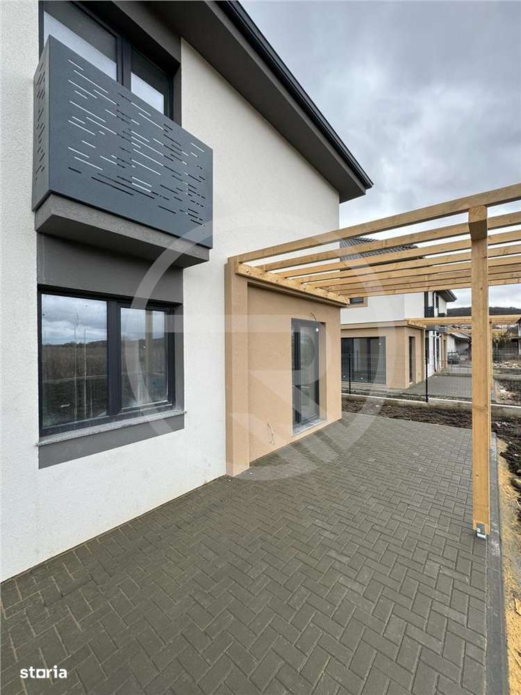 Casa Tip Duplex situata in Chinteni!350 Mp Teren!118 Mp utili! - Imagine principală: 3/12