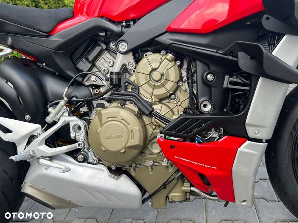 Ducati Streetfighter V4 - 9