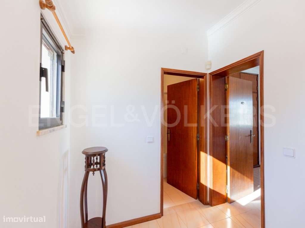 Moradia T3 com Piscina e Jardim em Tavira-20