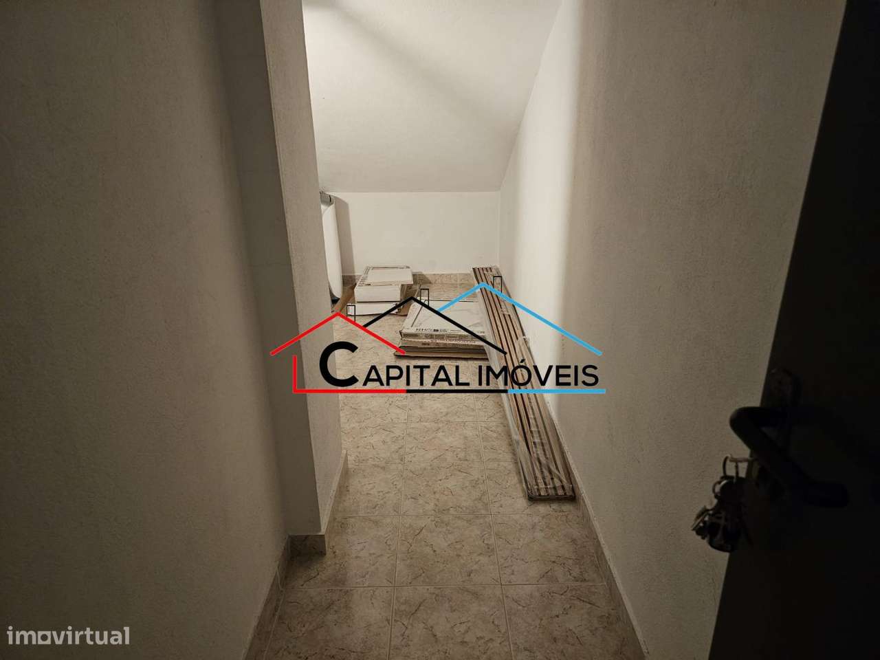 Apartamento T3 com suíte, varandas, garagem e arrecadação-40