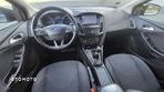 Ford Focus - 26