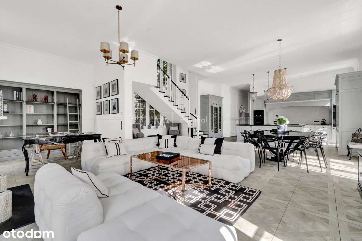 Dom z basenem-"walking distance"  do Miasteczka W.-2