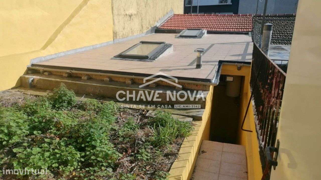 Moradia Geminada V3 c/ Terraço em Campanhã - Grande imagem: 3/25