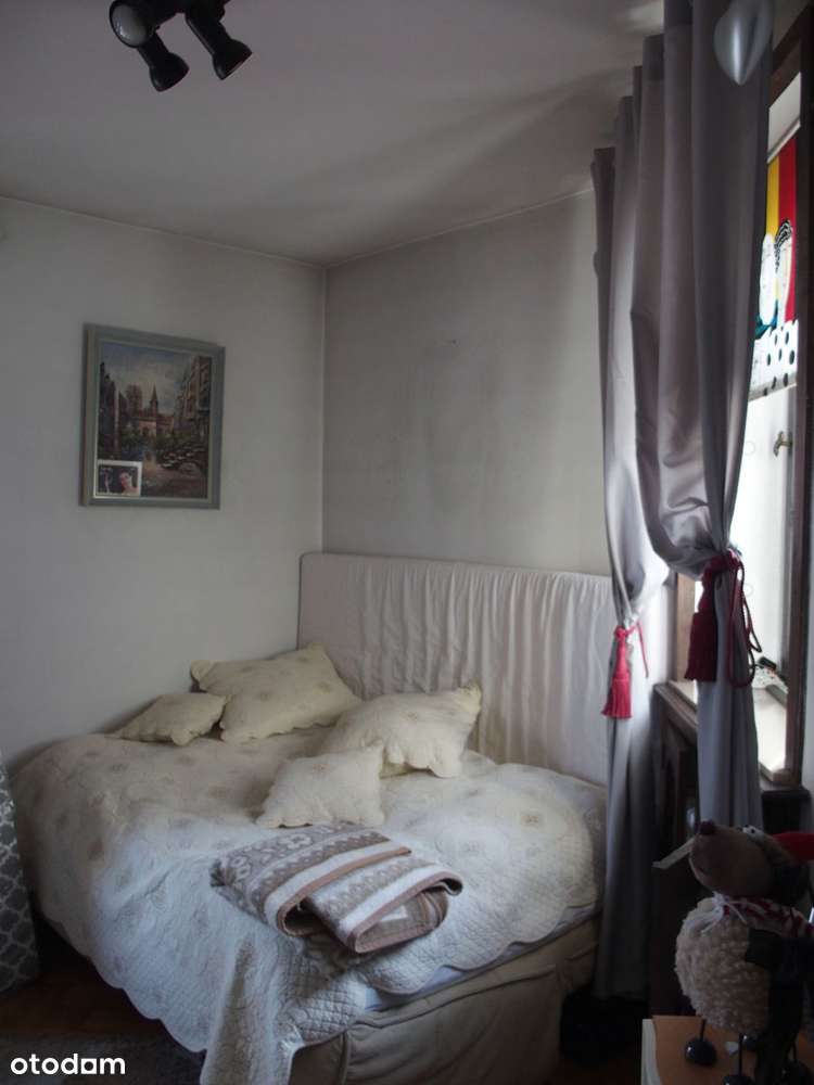 Podolany dom jednorodzinny z duszą-14