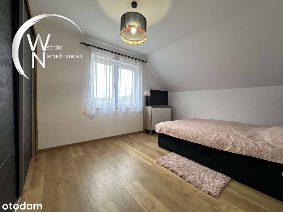 Dom w okolicy lasu-13