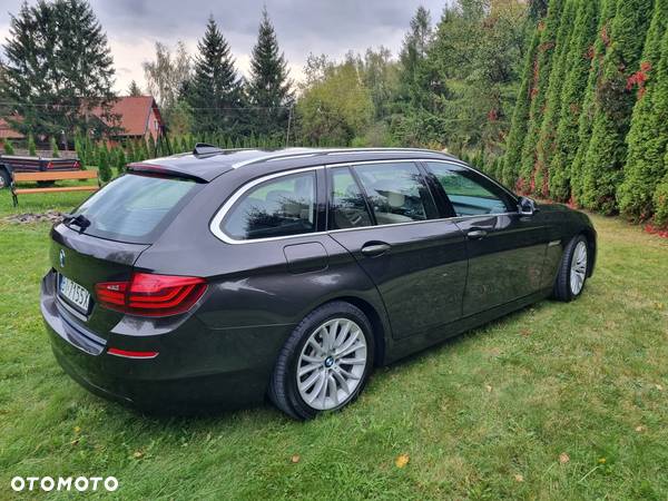 BMW Seria 5 520d Luxury Line - 2