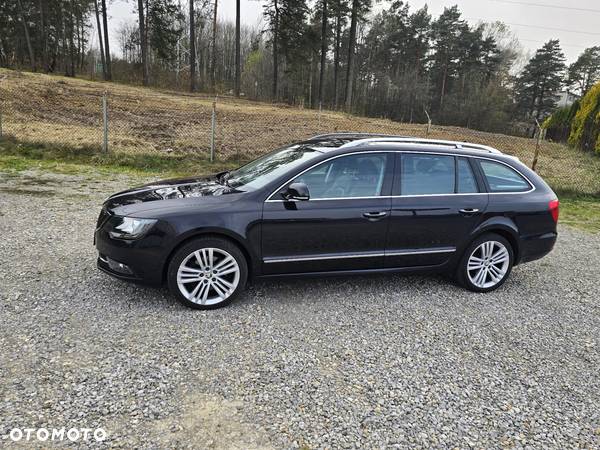 Skoda Superb 2.0 TDI Elegance - 4